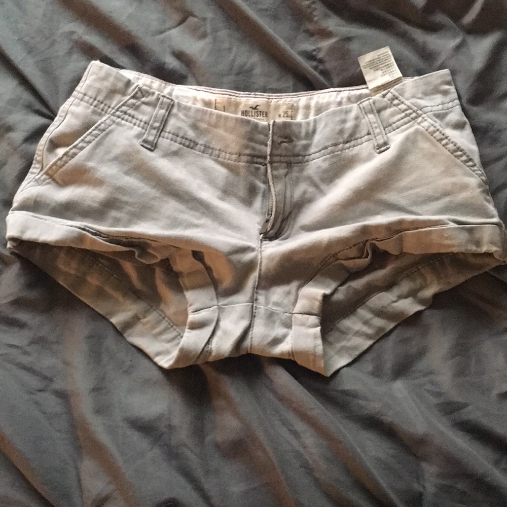 Hollister shorts size 1